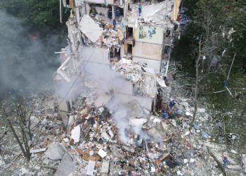 Зруйнований будинок у Києві