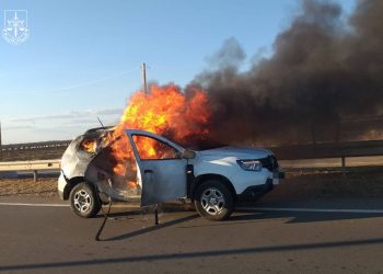 Уражене авто на трасі Херсон – Миколаїв