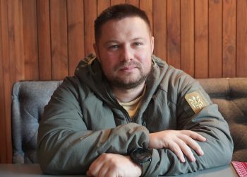 Олег Апостол