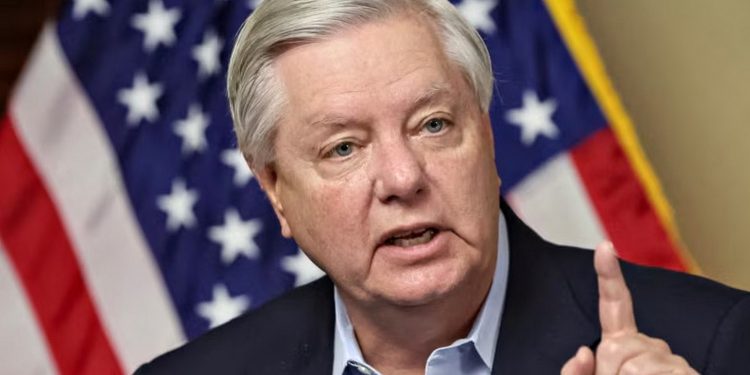 Ліндсі Грем.