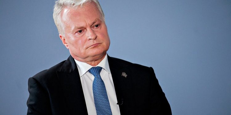 Гітанас Науседа.