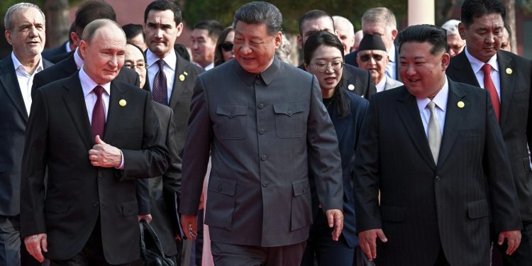 Володимир Путін, Сі Цзіньпін, Кім Чен Ин