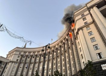 Удар по будівлі Кабміну