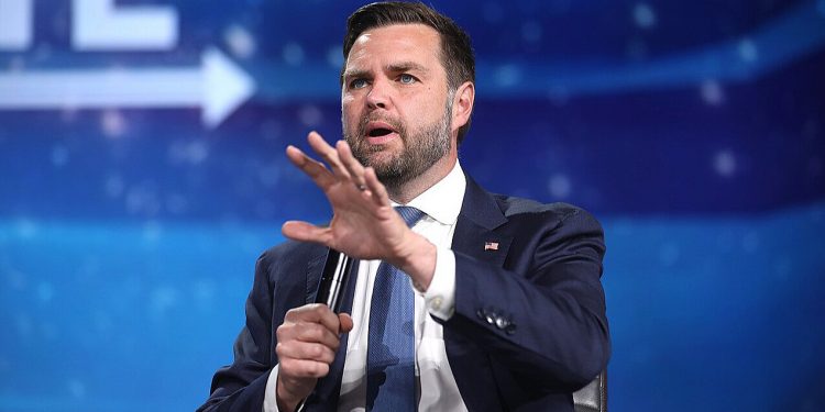 Джей Ді Венс.