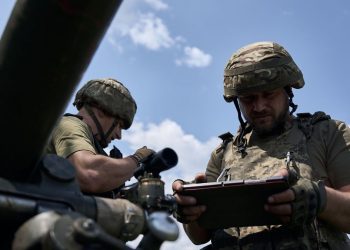 Військові.