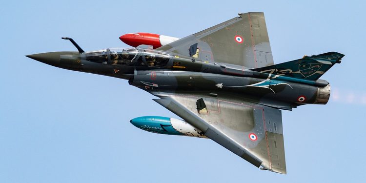 Mirage 2000.