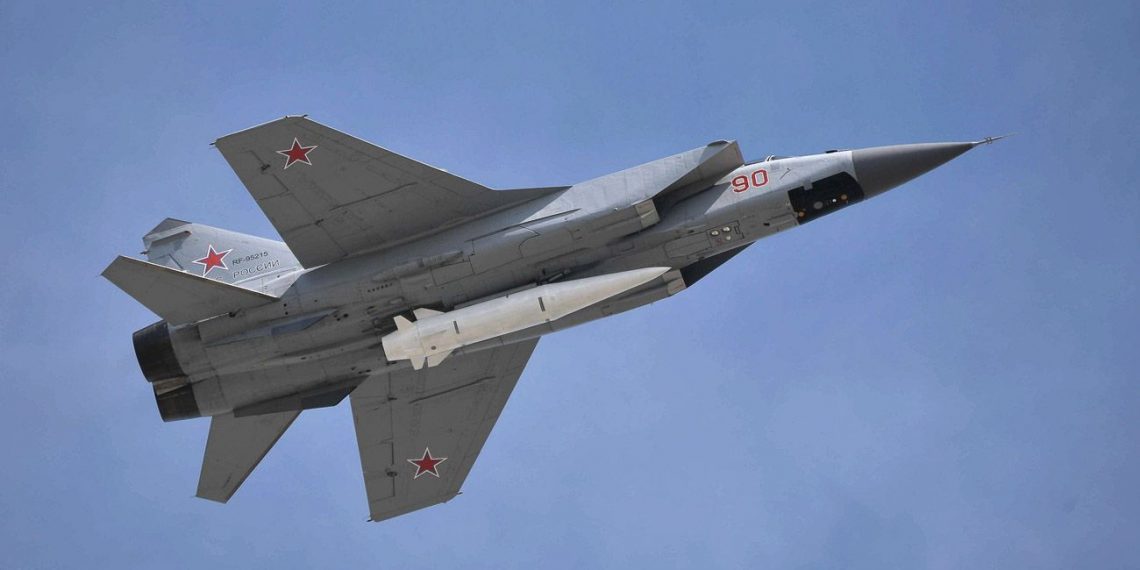 Російський винищувач МІГ-31.