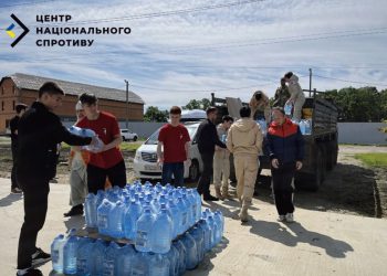 Експлуатація дітей у Донецьку