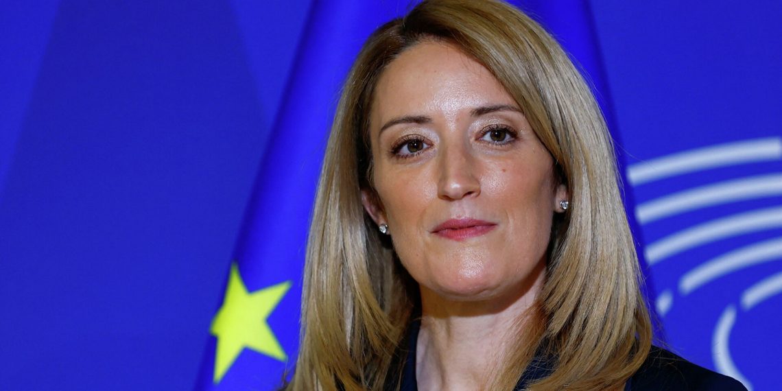 Роберта Мецола.