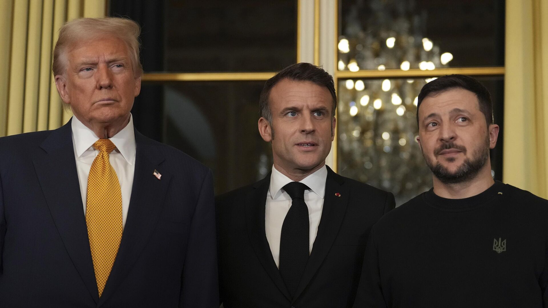 Зеленський, Трамп та Макрон.