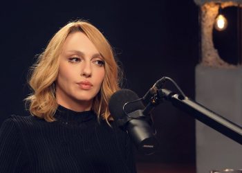 Оля Полякова