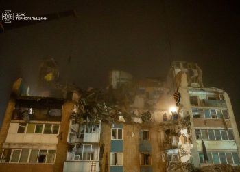 Удар по будинку в Тернополі