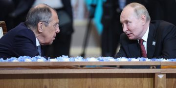 Лавров та Путін.