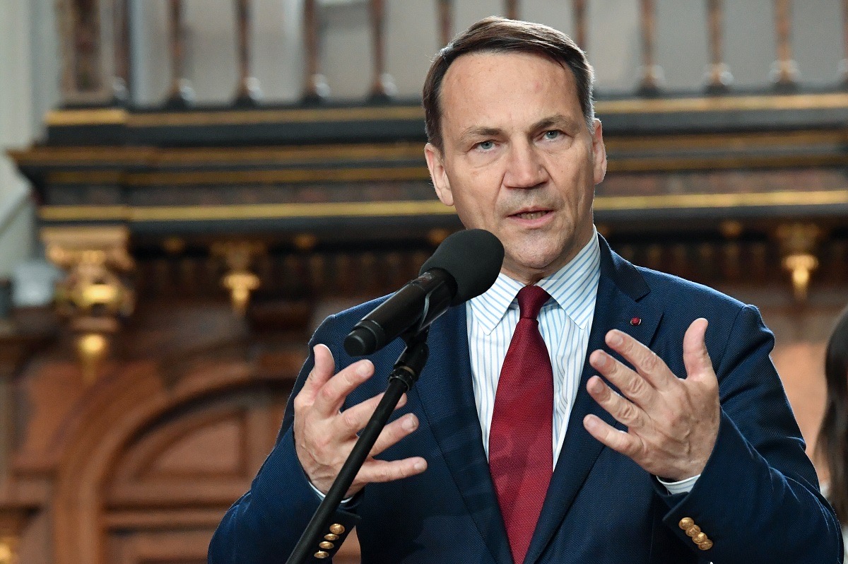 Сікорський.