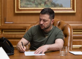 Зеленський.