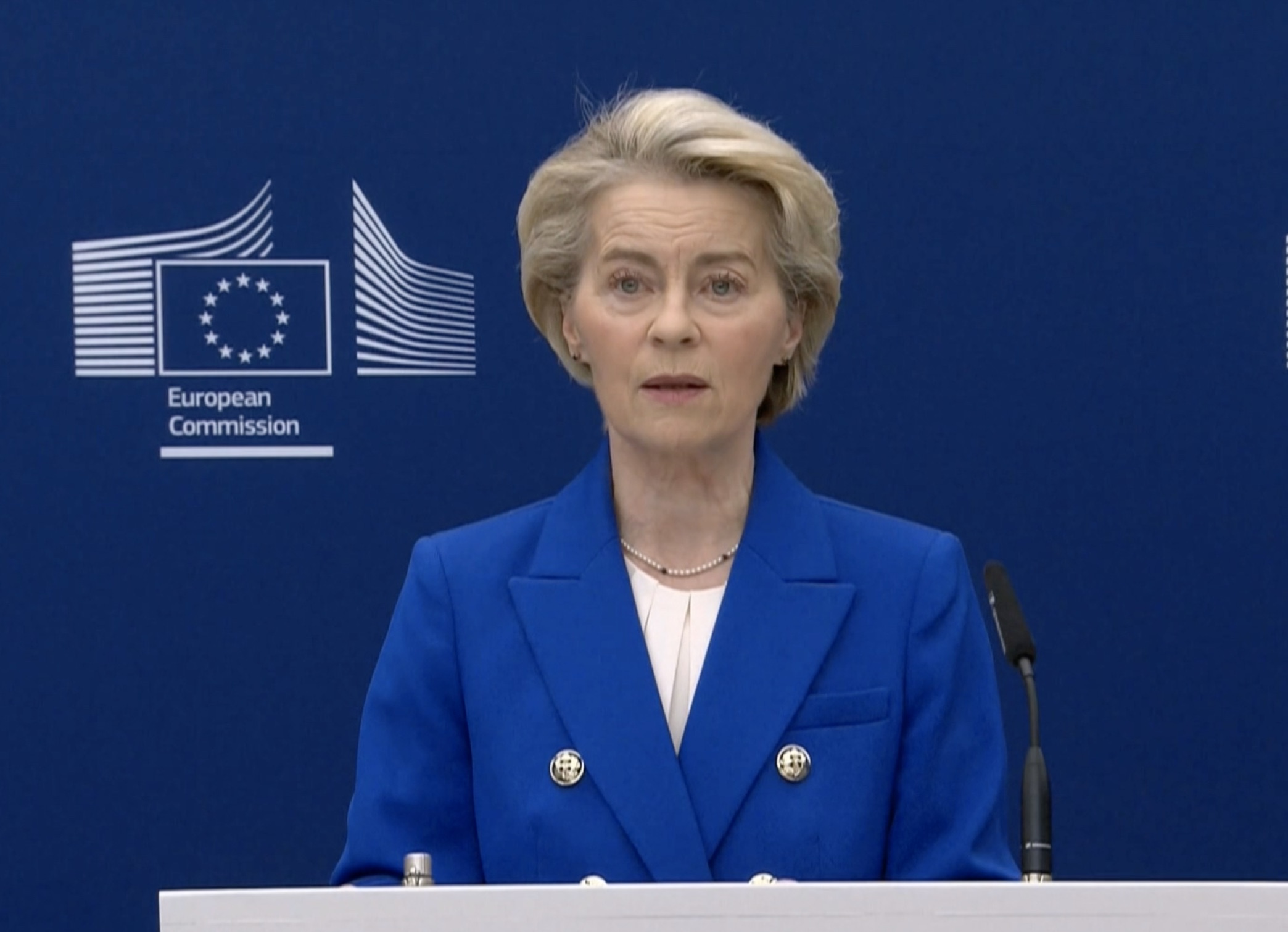 Фон дер Ляйєн.