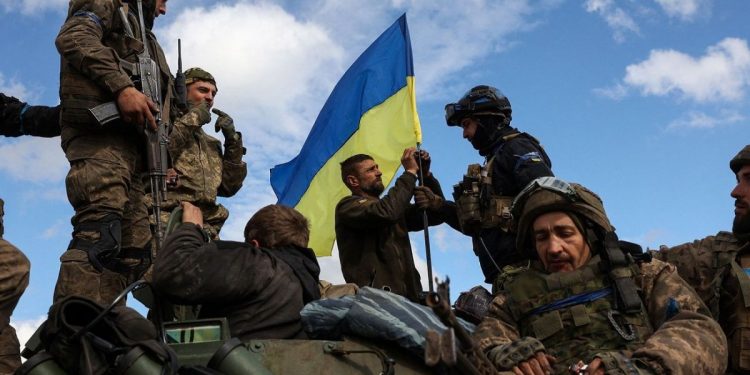 Українські військові.