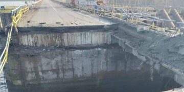 Печенізька дамба