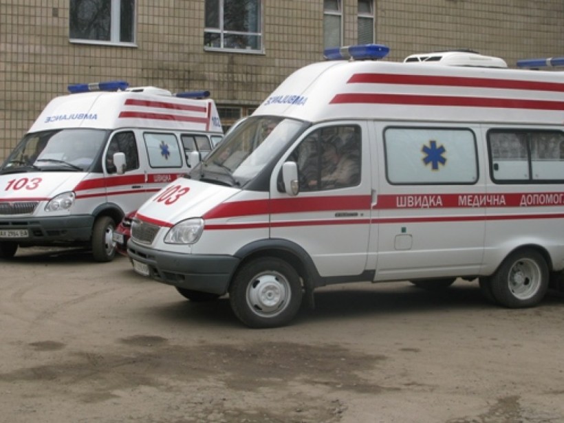 В селе Ивано-Франковской области семья отравилась неизвестным ядом: гость умер, три человека в больнице
