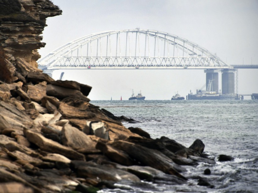 Блокада кораблей в Керченском проливе: что будет с курсом гривны