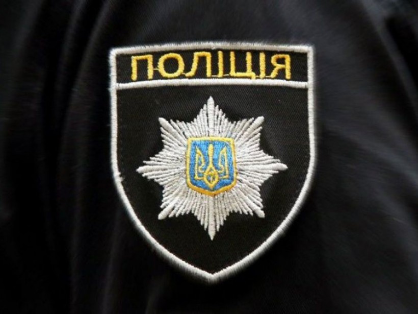 Харьковская прокуратура начала расследование против полицейских, подбросивших оружие мужчине (ВИДЕО) 