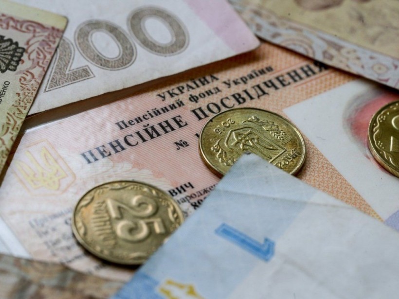 Украинские пенсионеры получат две пенсии за декабрь