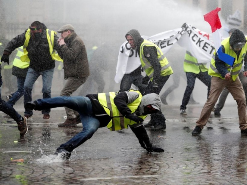 В. Воля: «Протесты по французскому образцу в Украине невозможны»